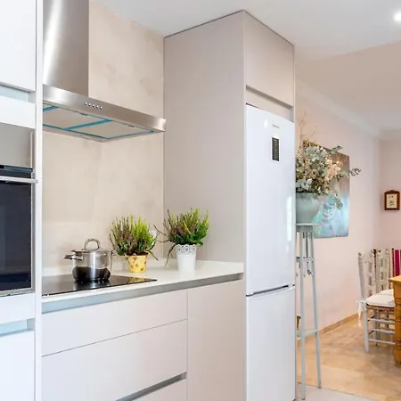 Villa Luxury Benamara 3 Bedrooms Marbella Estepona
