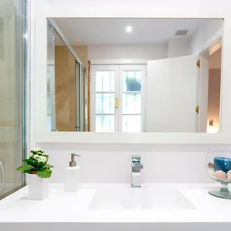 Luxury Benamara 3 Bedrooms Marbella Estepona